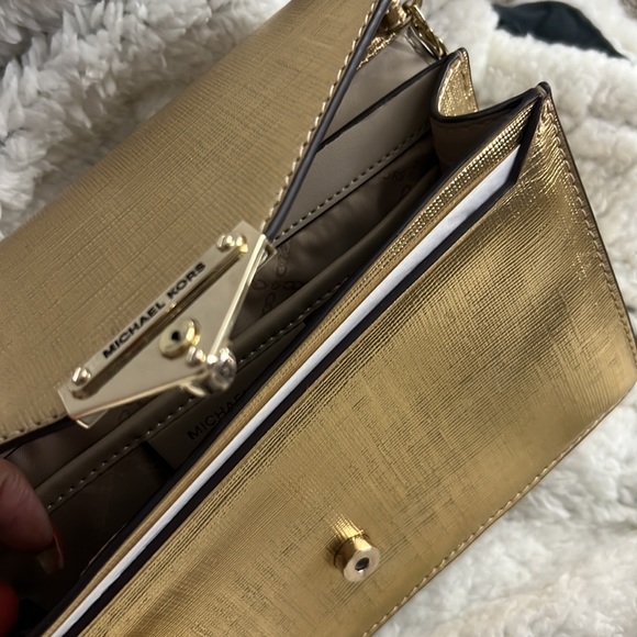 Michael Kors Gold Chained Bag - Picture 8 of 8